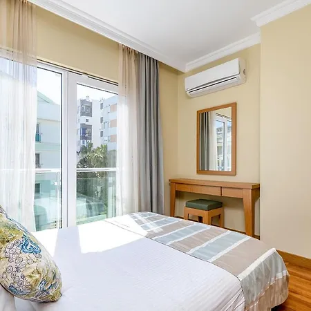 Hotel de apartamente The 3*